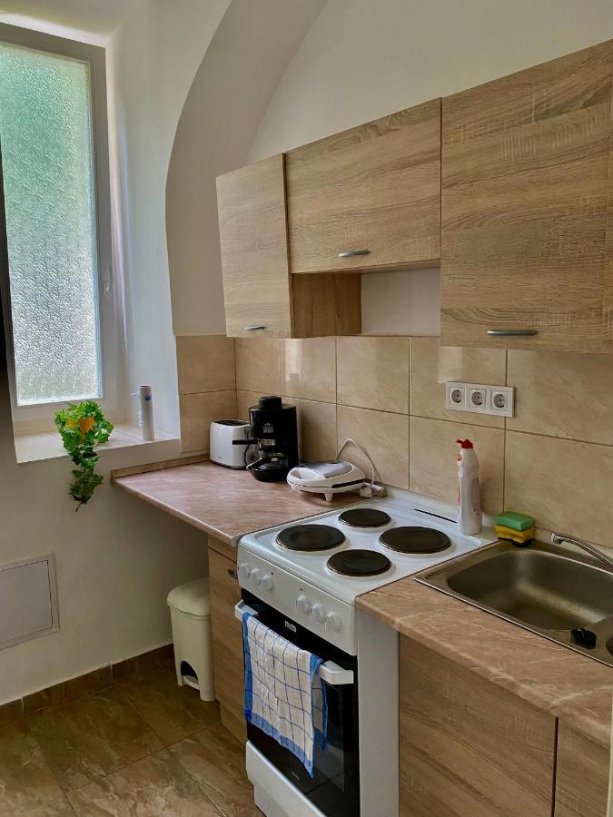 Grande Familia Apartman Apartment Егер Екстериор снимка