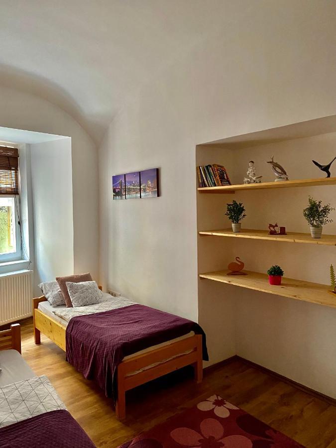 Grande Familia Apartman Apartment Егер Екстериор снимка